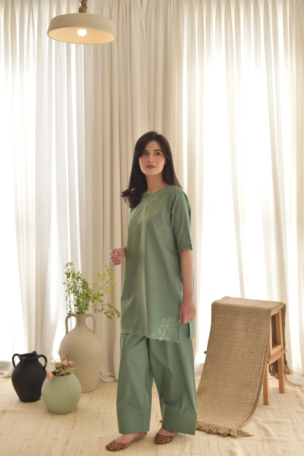 HOORIYA-3PC Lawn Embroidered Shirt with Dupatta (Unstitched) - RN-2461
