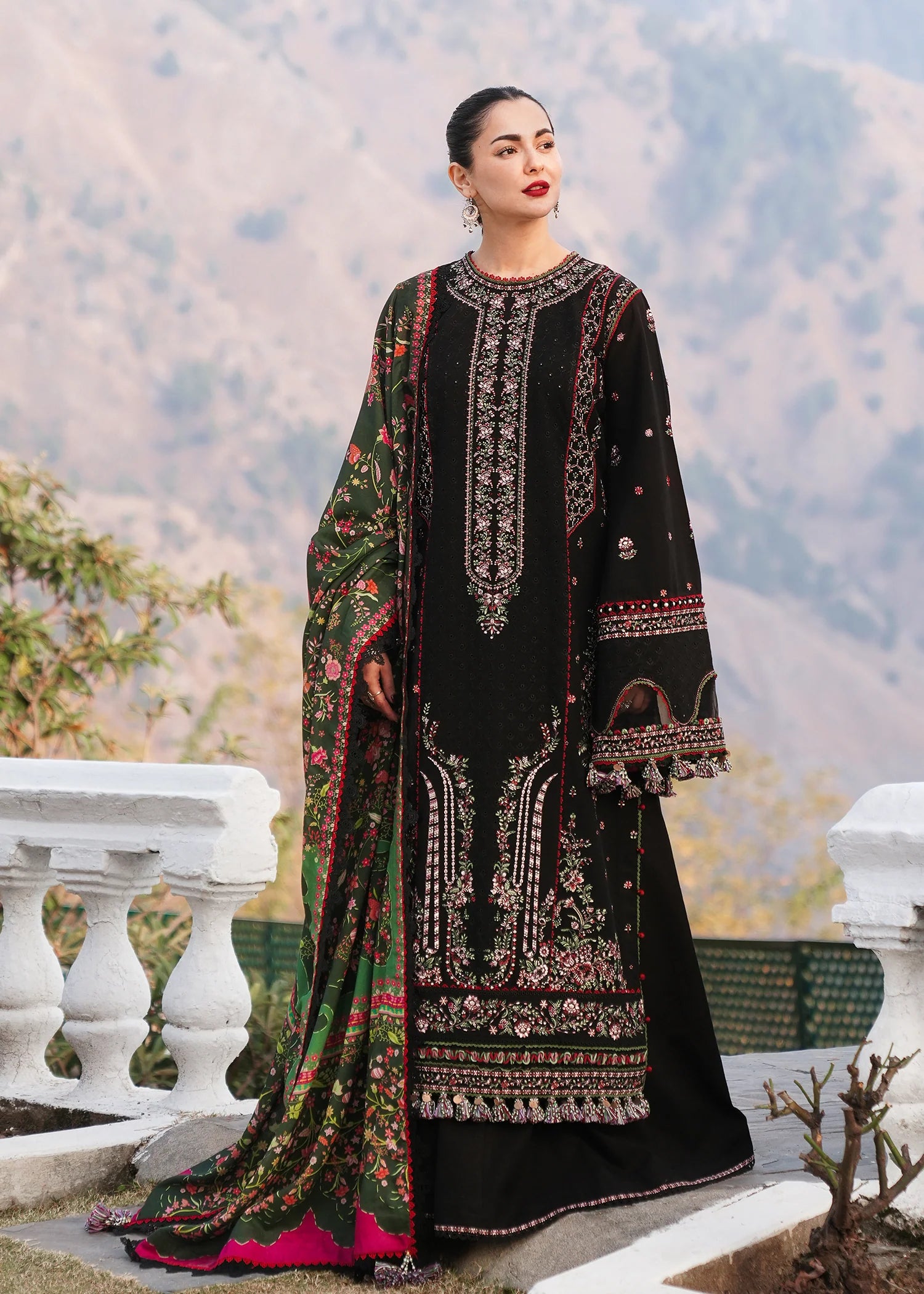 QALAMKAR- 3PC Lawn Embroidered Shirt with Chiffon Dupatta (Unstitched) - RN-2442