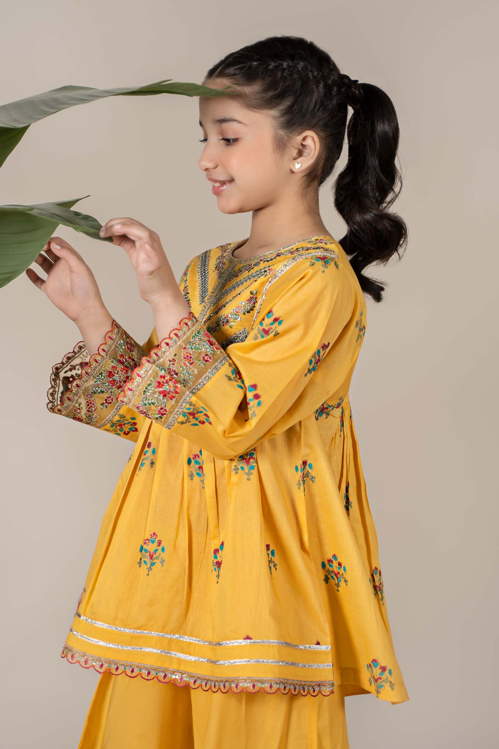 REENA-LAWN 3PC KIDS EMBROIDERY WEAR- RK 3106