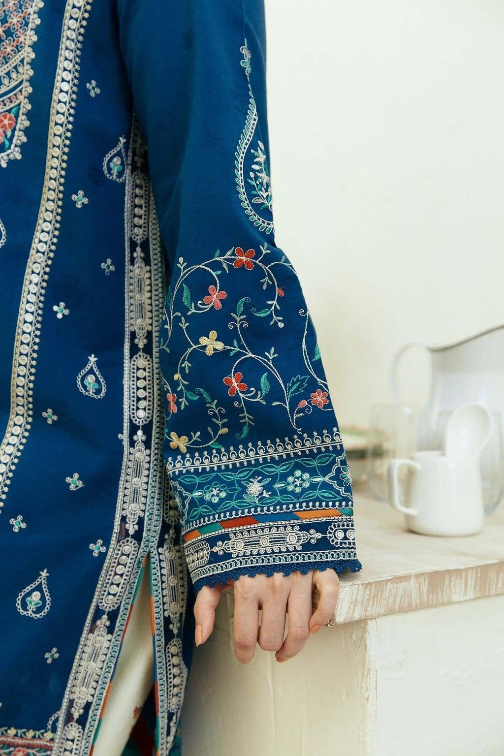 ZARA SHAHJAHAN - 3PC Lawn Embroidered Shirt with Printed Chiffon Dupatta (Unstitched) - RN-2422