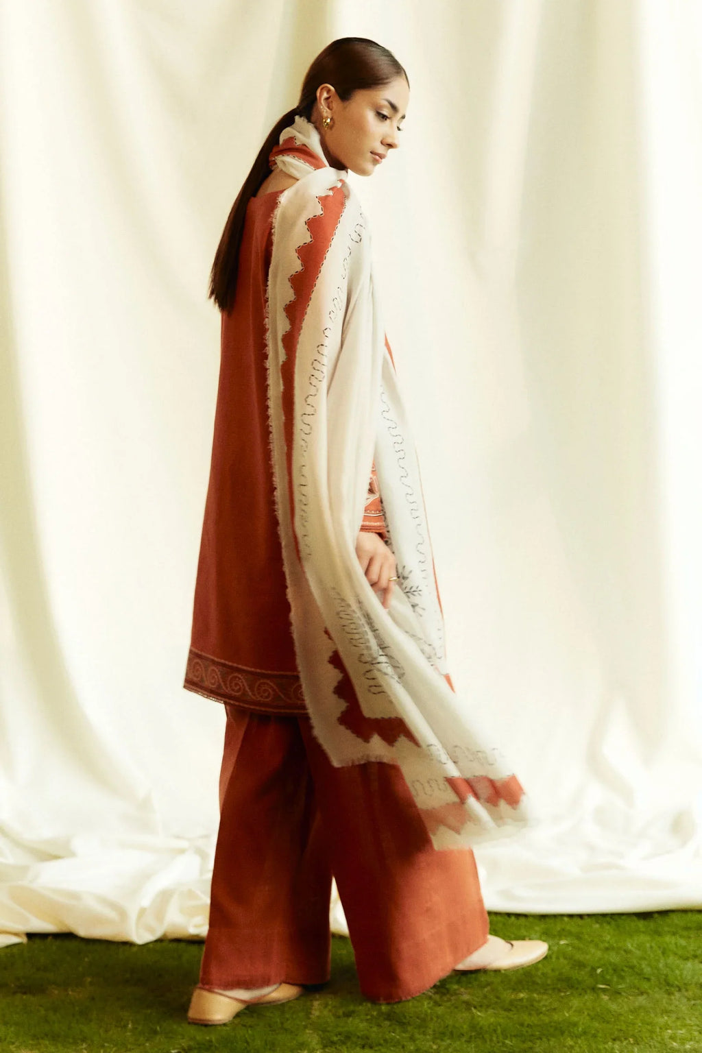 COCO-3PC Unstitched Dhanak Embroidered Shirt with Dhanak Embroidered Dupatta and Trouser -DN1803