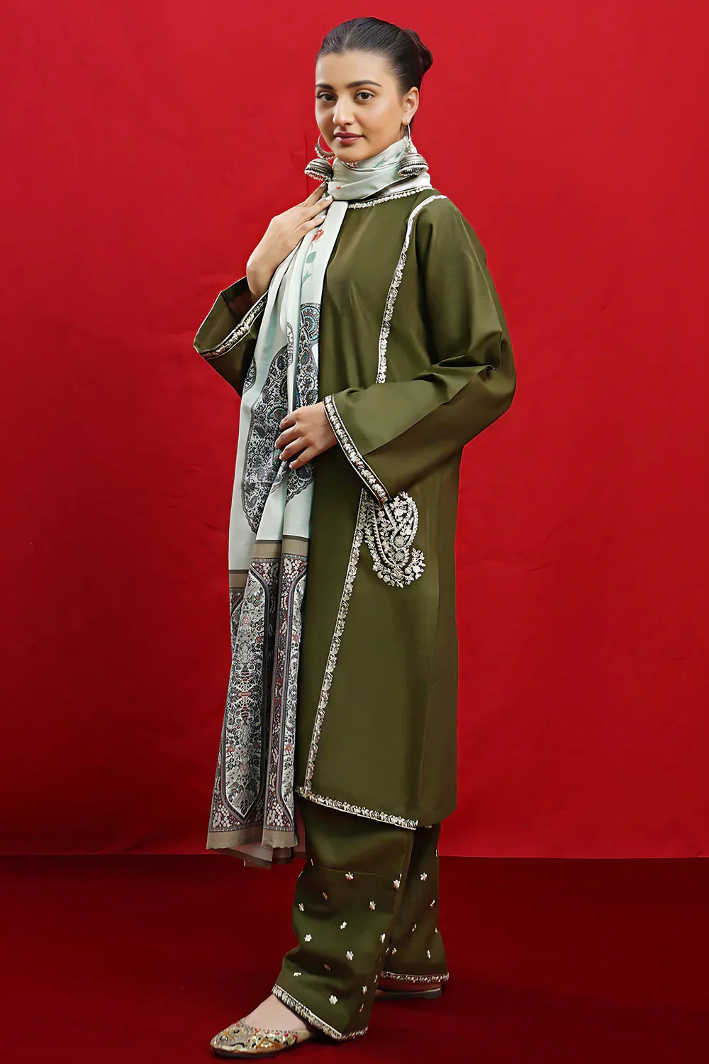 SAPPHIRE - 3PC Lawn Embroidered Shirt with Printed Chiffon Dupatta (Unstitched) - RN-2428