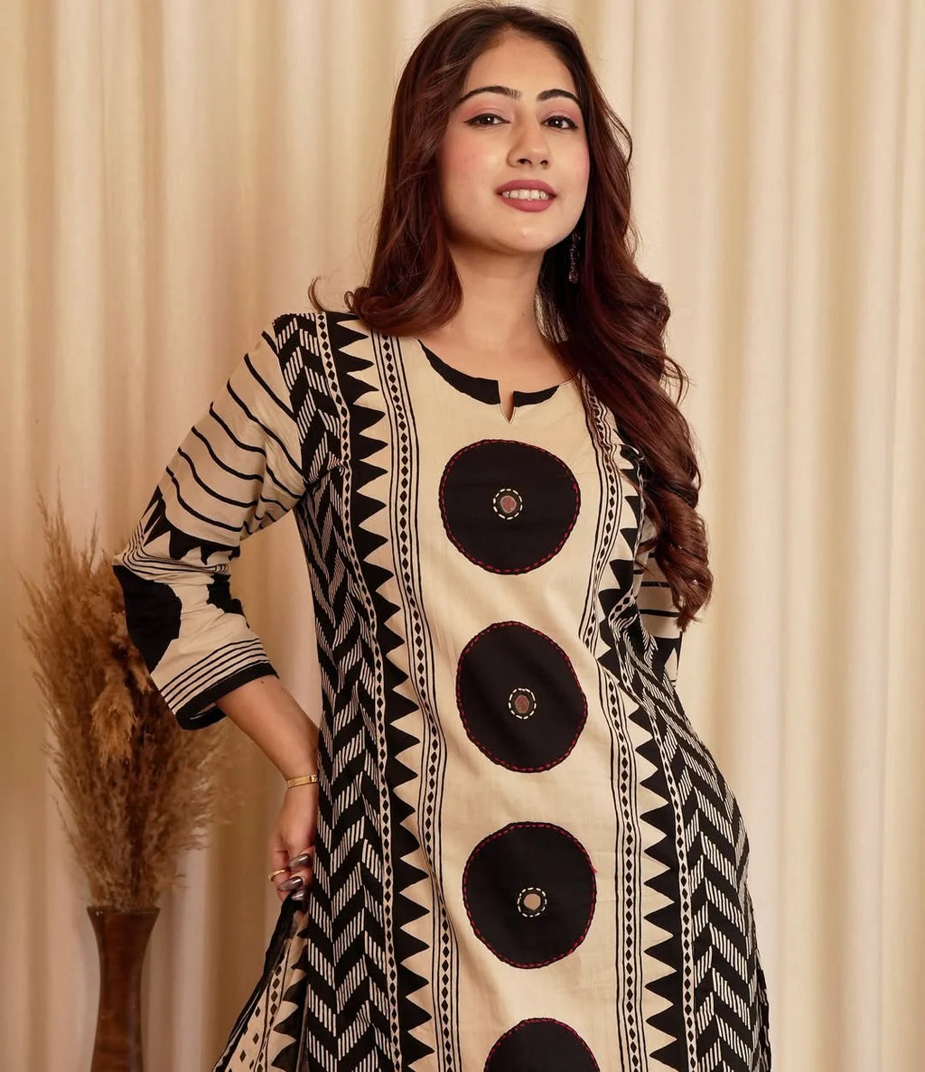 REENA - 3PC Lawn Embroidered Shirt with Dupatta (Unstitched) - RN-2444